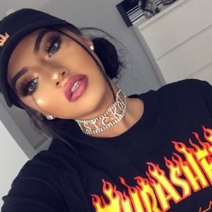 Meet your Posher, Sam